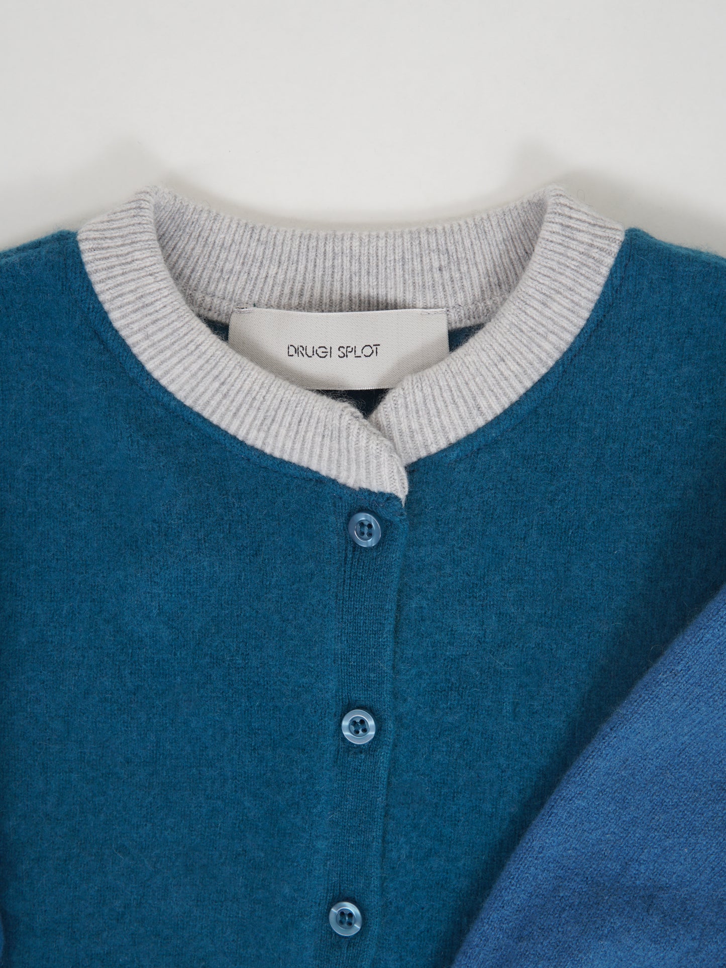 Cardigan z kaszmiru