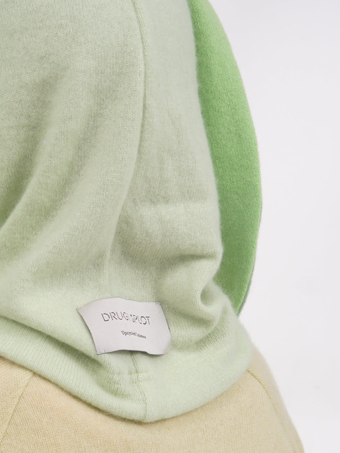 Kominiarka Green Bunny Green
