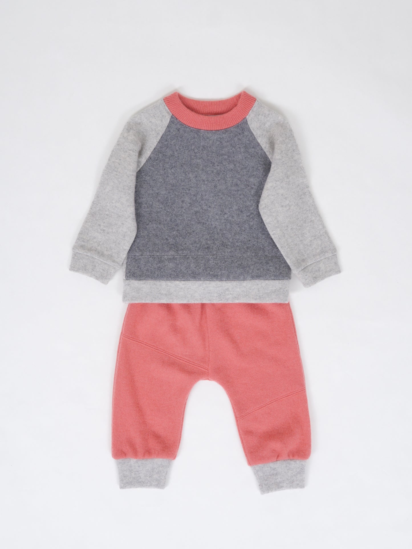 Kaszmirowy komplet Grey&Coral