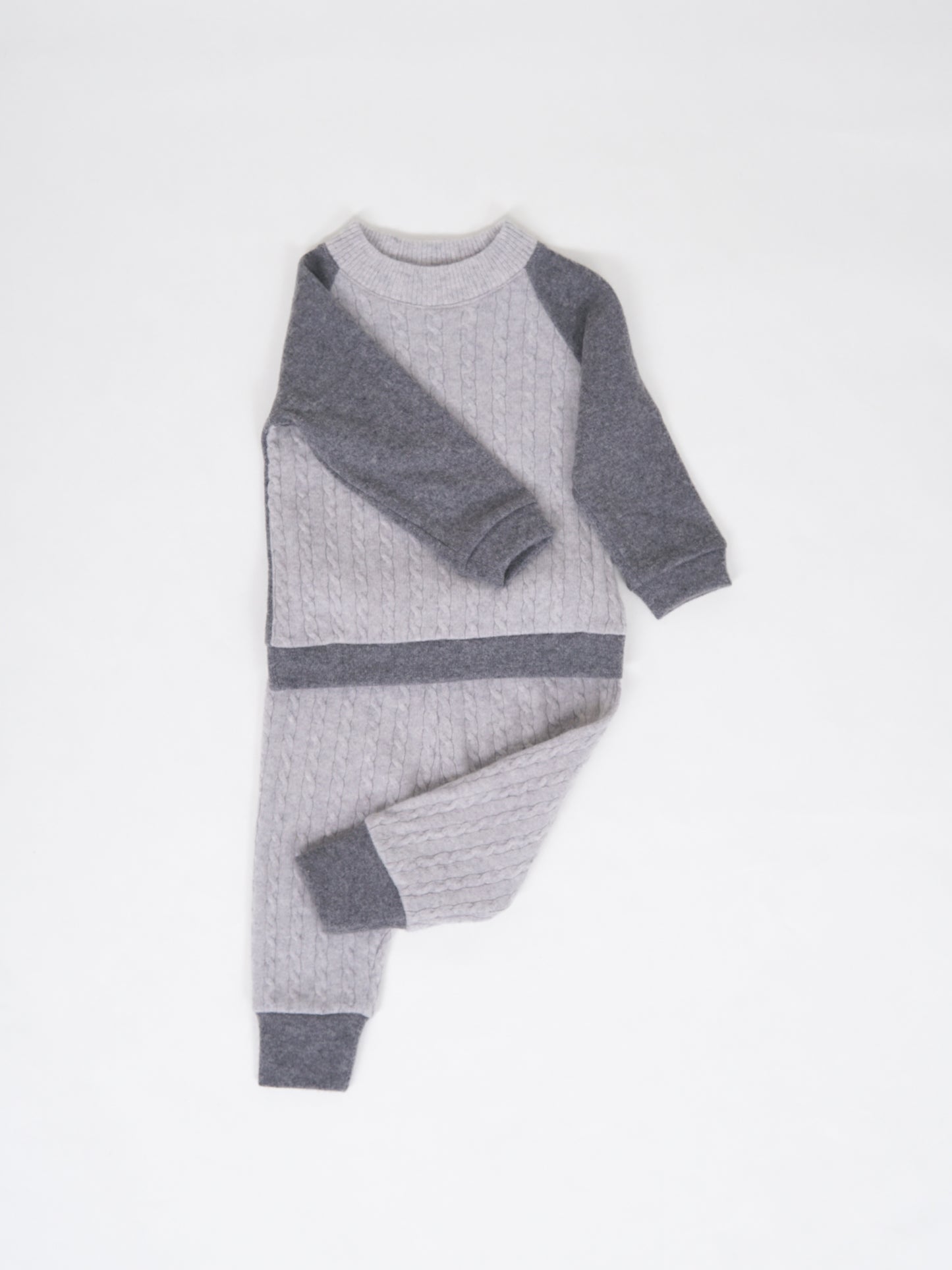 Kaszmirowy komplet Grey