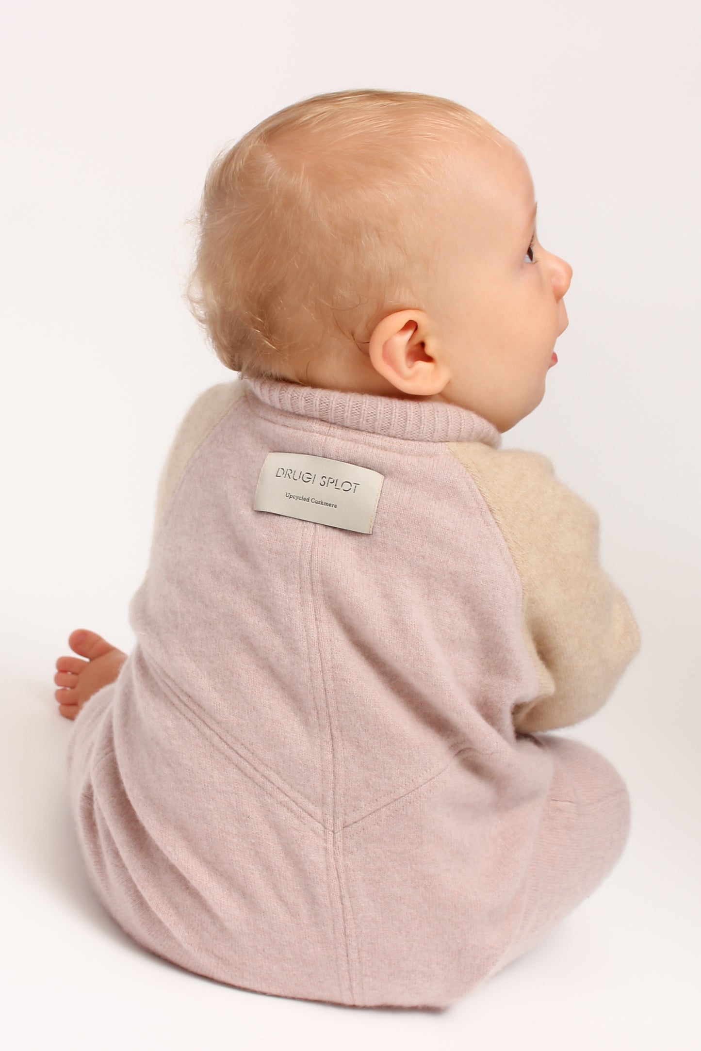 Kaszmirowy Rampers 6-12m