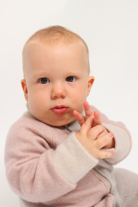 Kaszmirowy Rampers 3-9m