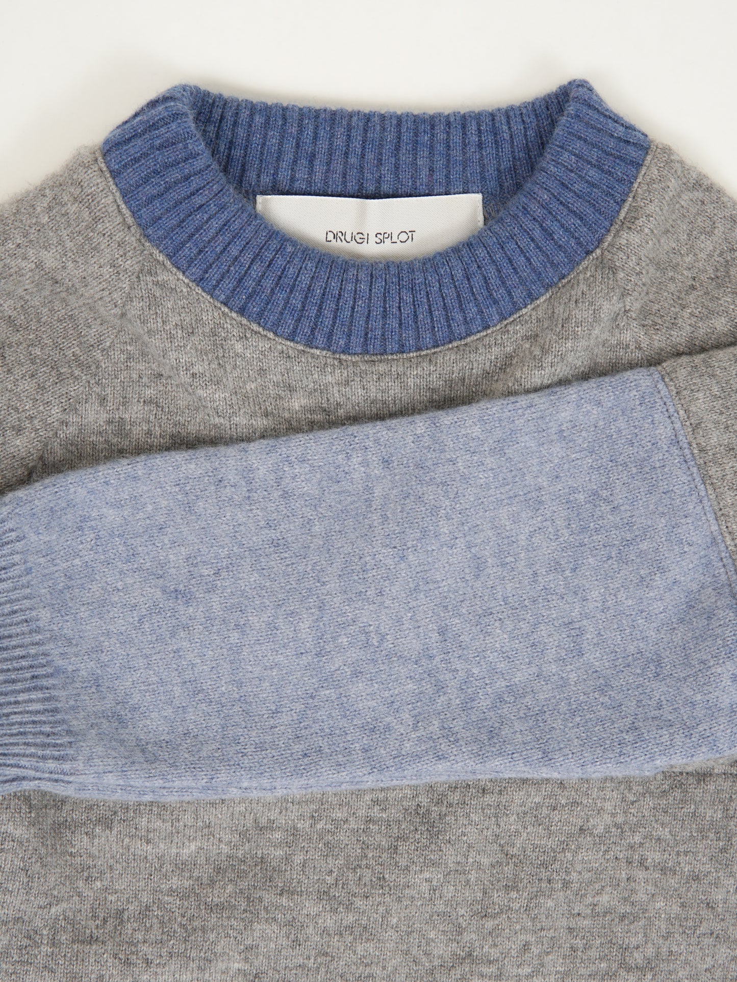 Niebieski Kaszmirowy Dres