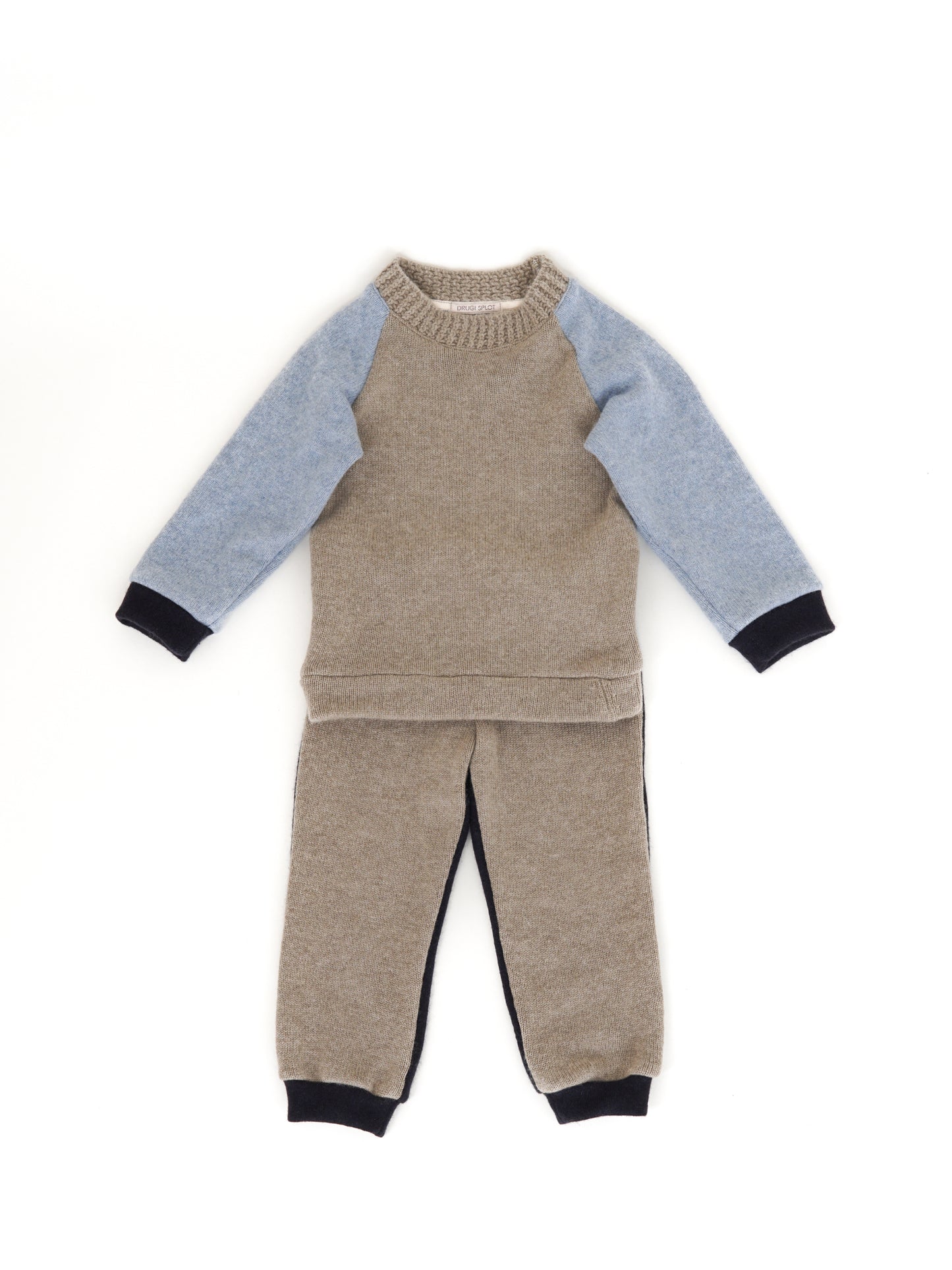 Kaszmirowy Dres Set