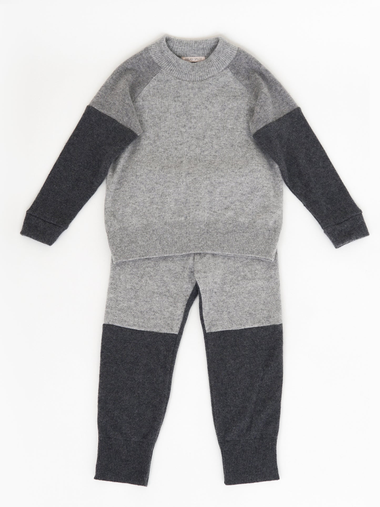 Kaszmirowy Dres Set