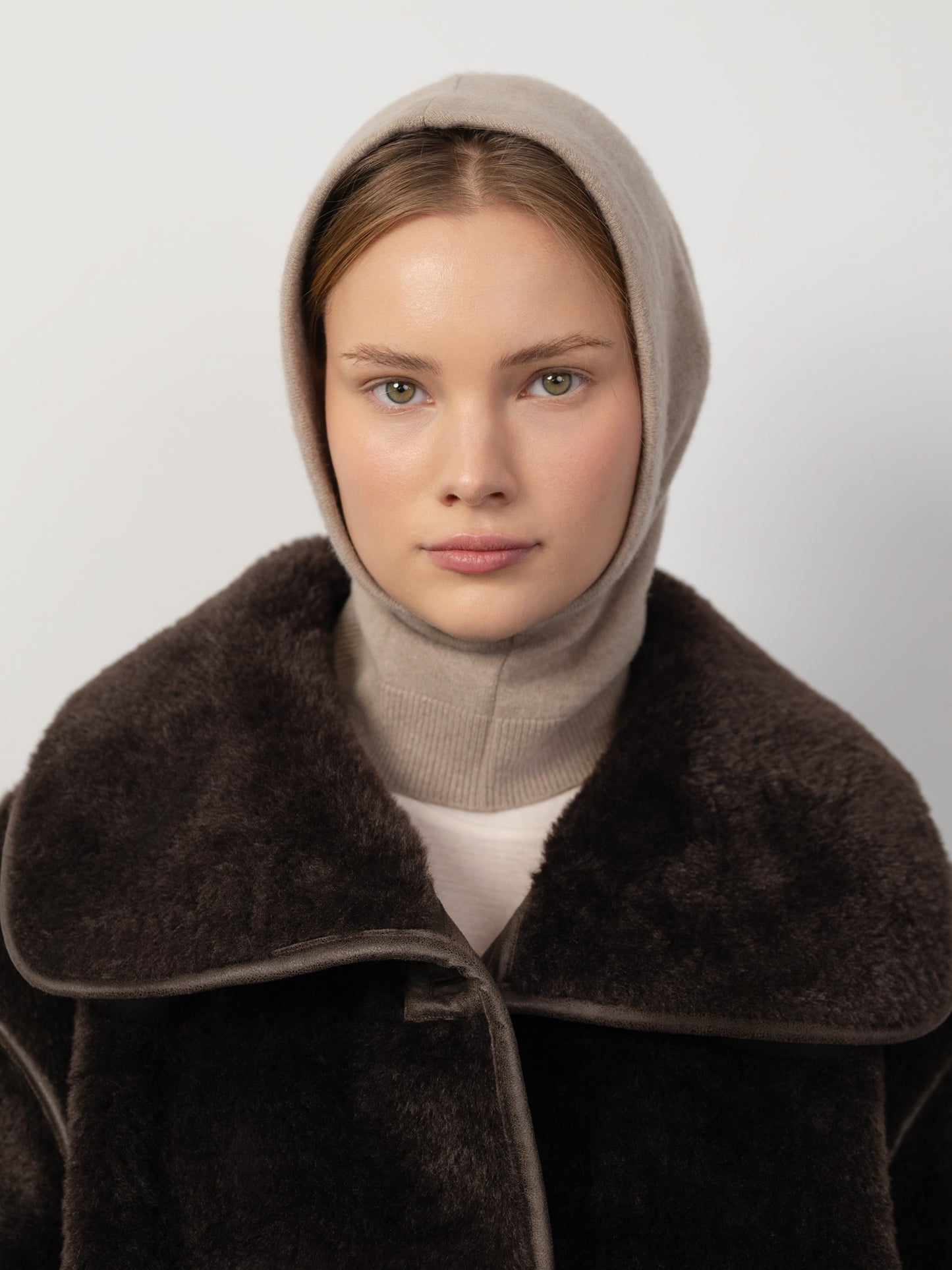 Beige BALACLAVA slim